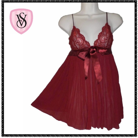 Victoria's Secret Other - VICTORIAS SECRET Nightie S Red LACE CUPS VS Full